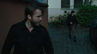 What the hell happened back there? - FBI: International
