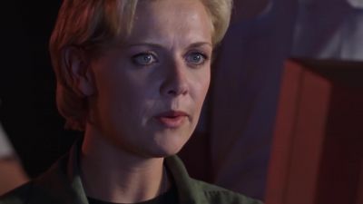 - What the hell happened?
- They blew it away, sir. - Stargate SG-1