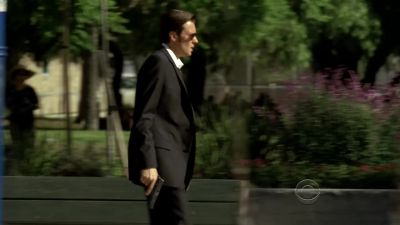 What the hell is
Agent Moore doing here? - CSI: Crime Scene Investigation