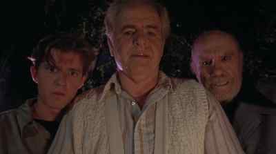 - What the hell is it?
- Son-of-a-bitch. - Warlock: The Armageddon
