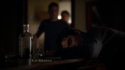 What the hell? - The Vampire Diaries