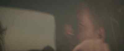 - What the hell is she doing here?
- I followed him. It's not his fault. - The Last Boy Scout