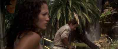 - What the hell was that?
- I think we hit the bottom. - Anaconda