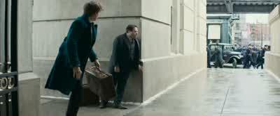What the hell was thatNothing that need concern youNow unfortunately you have seen far too muchIf you wouldn't mind if you just stand therethis'll be over in a jiffyMmm hmm Sure YeahSorryBugger - Fantastic Beasts and Where to Find Them