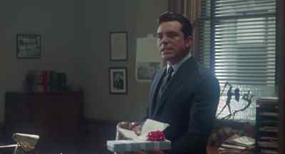 What the hell is this? - The Thomas Crown Affair
