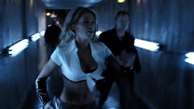 What the hell's going on here? - Smallville