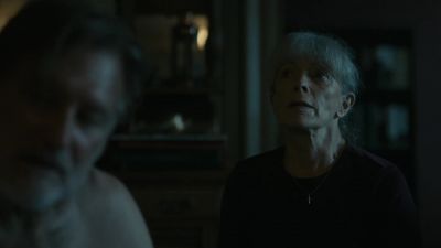 - What the hell's going on?
- Leave us for a minute. - The Sinner