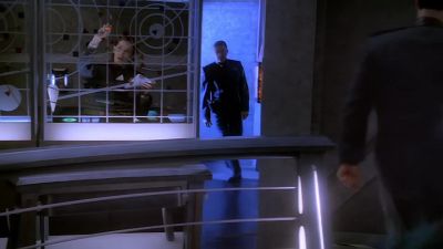 What the hell's going on? - Babylon 5