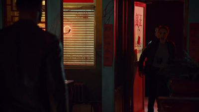 What the...
Oh, my God. - Shadowhunters