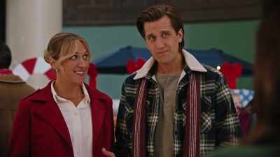 What if the reason Nate didn't
want to be with me - The Jinglebell Jubilee