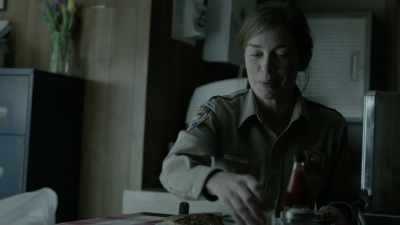 - What?
Then who are we seeing? - Eyewitness