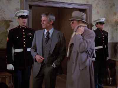 What is this, Dunfield?
I hate crowds. You know that. - Wonder Woman