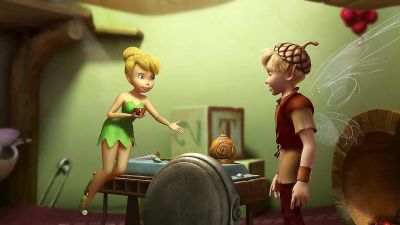 - What is this?
- It's your sharp thingy. - Tinker Bell and the Lost Treasure