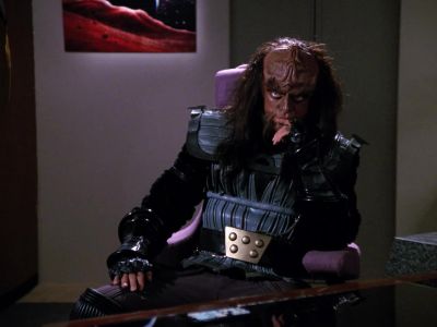 What is this? - Star Trek: The Next Generation