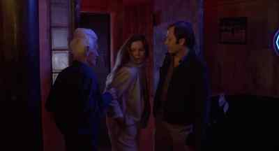 - What is this, take out service now?
- Yeah. - Barfly