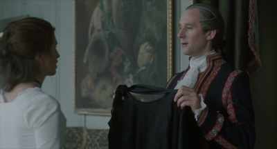 What is this?
- That's how things go. No one should see you. - Jeanne du Barry