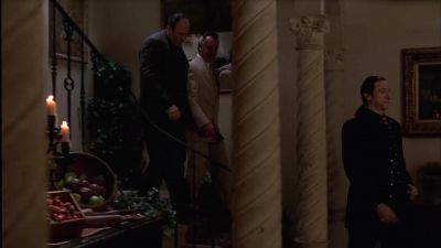 What time Christopher
say he'd get here? - The Sopranos