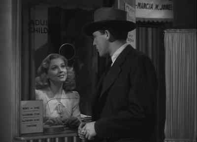 - What time does the feature go on?
- In 10 minutes. - Dillinger