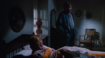 -What time is it?
-It's 5:30. - The Waltons