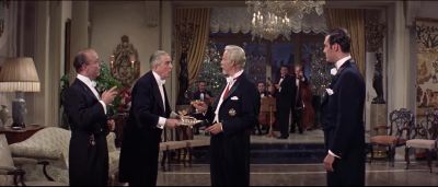 What time will the guests arrive - Pocketful of Miracles