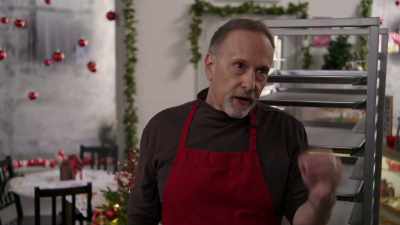 What Tom means is
keep working at it - Christmas Wreaths and Ribbons