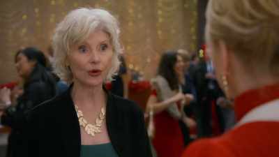 What, unlike you,
who forces yourself - Holiday Mismatch
