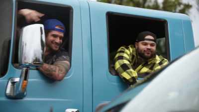 - What up?
- Dude, what's so sick about Simi - The Real Bros of Simi Valley: The Movie
