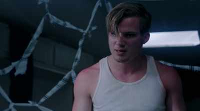 - What?
- Wait, that can't be right, can it? - Harpoon