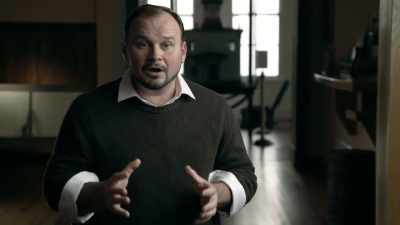 What he wants to do
is pummel Lee's left - Blood and Fury: America's Civil War