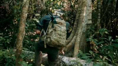 WHAT WE'RE HUNTING
HAS EVOLVED TO LIVE - Expedition Mungo