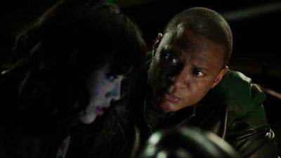 WHAT? WHAT IS IT? - Arrow