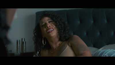 - What? What you talking about? - Slide