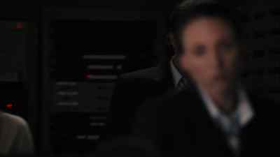What? What's going on? - The Condemned