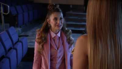 - What? With me?
- Yes, with you, Eve. - Life-Size 2