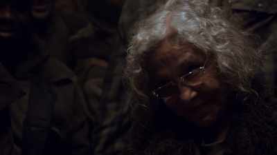 What would you like, viejo? - Snowpiercer