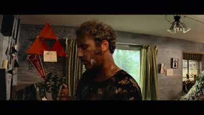 Woman: What is wrong with me today? - Close Encounters of the Third Kind