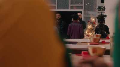 -What?
-Yeah, over there. - The Great Holiday Bake War