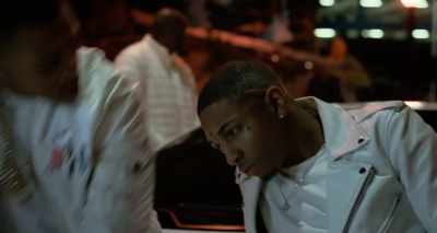 - What, you had one too many?
- I'm straight. - SuperFly
