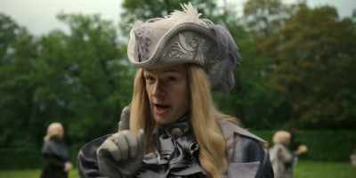 - What?
- You work for Tommy Silversides now. - The Completely Made-Up Adventures of Dick Turpin