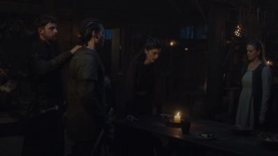 - What is your name?
- Cynlaef, Lady. - The Last Kingdom