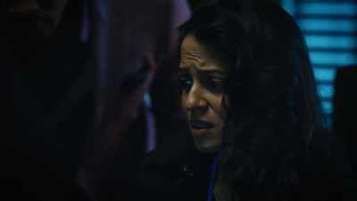 - What'd you find?
- Steel has been tracking me and Greg. - Naomi