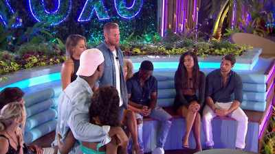 WHATEVER HAPPENS HAPPENS. - Love Island