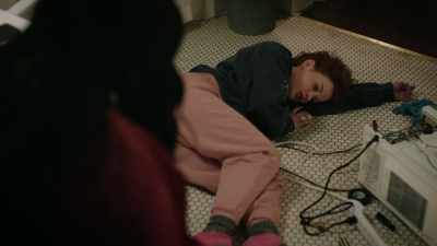 - Whatever.
I mean, I appreciate it, - Zoey's Extraordinary Playlist