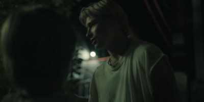 - Whatever.
- I'm serious. He wants to do it with you I bet. - Wildhood
