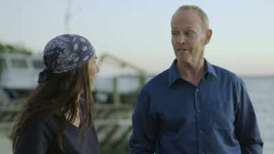 Whatever it was,
it is worth millions. - 5 Headed Shark Attack