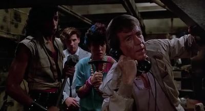 What're they doin' - The Return of the Living Dead