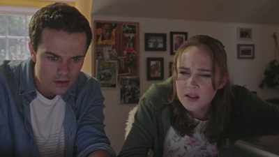 - What's that above my head? - Picture Perfect Lies