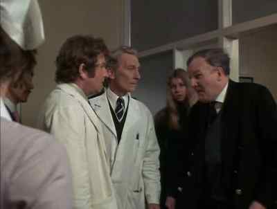 -What's all the fuss about?
-I don't know. - Nothing But the Night