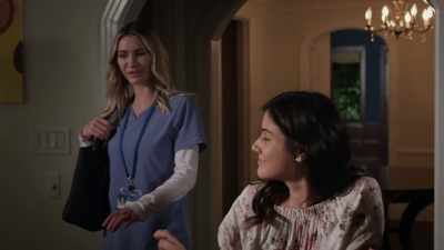 - What's all this?
- I wasn't sure - Look Who's Stalking