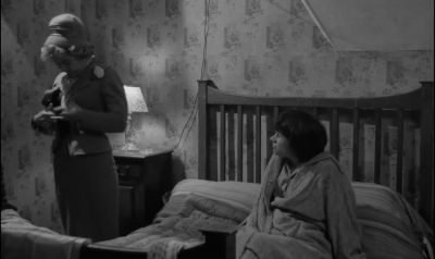 What's that bed like - A Taste of Honey